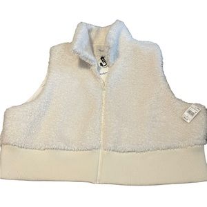 Ladies shaggy Sherpa vest 3 XL